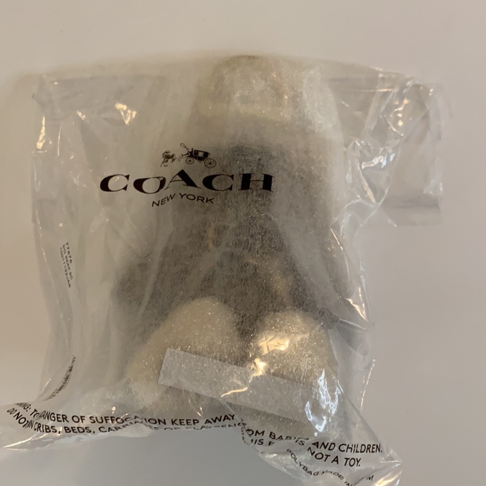 Coach Bear Bag Charm In Signature Canvas Keychain Shearling Khaki Gold white NWT - Picture 4 of 6